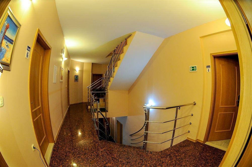 Beach Villa Bb Podstrana Exterior photo