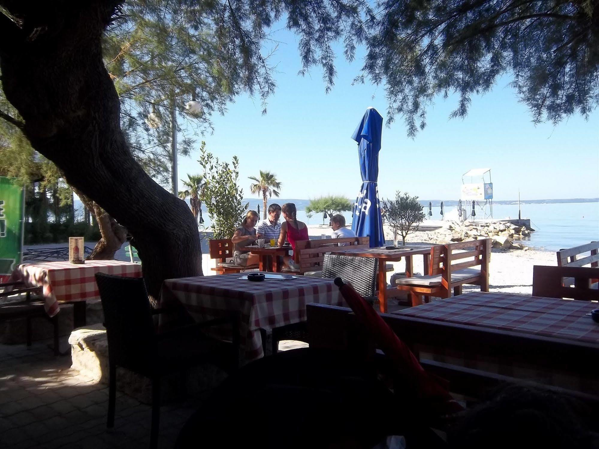 Beach Villa Bb Podstrana Exterior photo